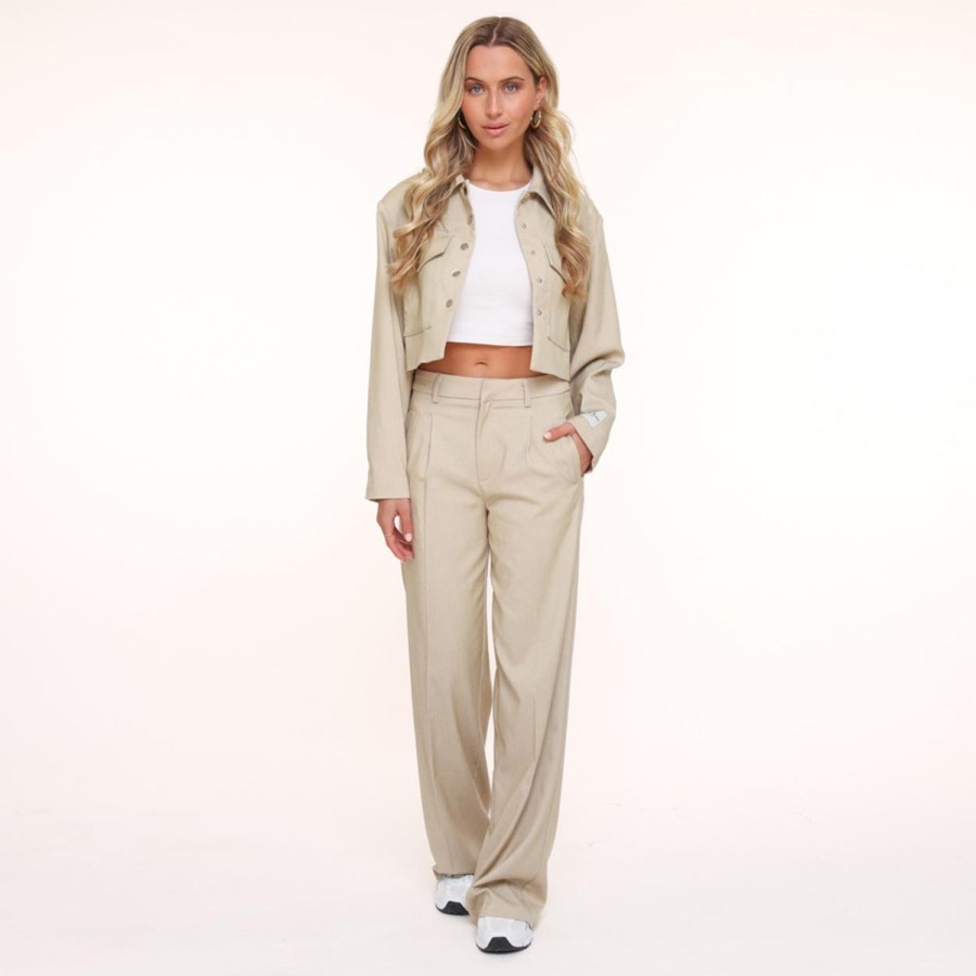 Jassen | Olivia & Kate Beige Studio Cropped-Jasje