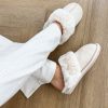 Pantoffels | Olivia & Kate Beige Fluffy-Pantoffels