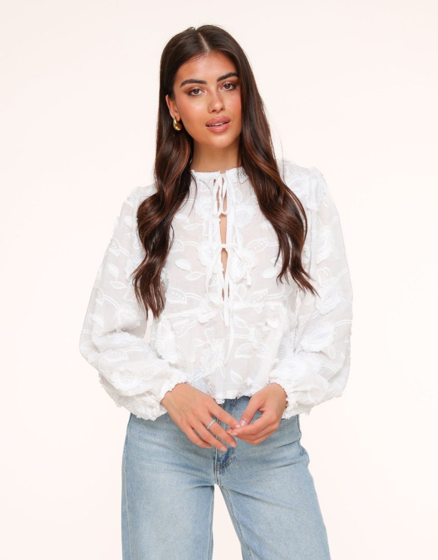 Tops | Olivia & Kate Witte Bloemen Lange Mouwen Strikjes-Blouse